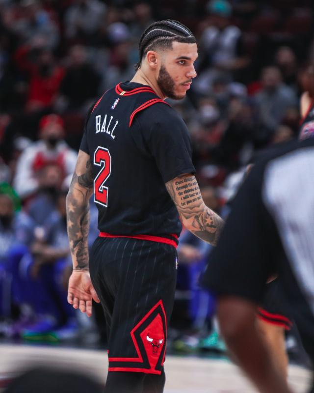 开云体育官网-NBA将公布违规招募调查结果 热火公牛会被重罚？